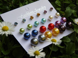 earrings-876379_1920.jpg
